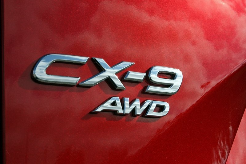 2018 Mazda CX-9j