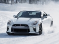 2018 Nissan GT-R 8