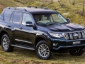 2018 Toyota Land Cruiser1