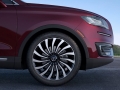 2019 Lincoln Nautilus2