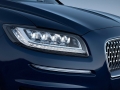 2019 Lincoln Nautilus5
