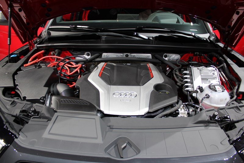 2018 Audi SQ5 Engine