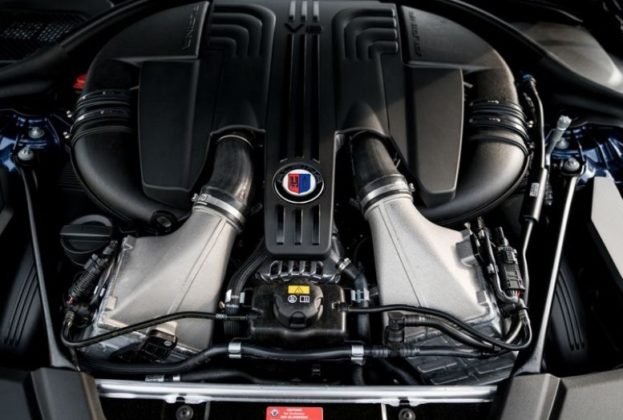 2018 BMW Alpina B5 Biturbo Engine
