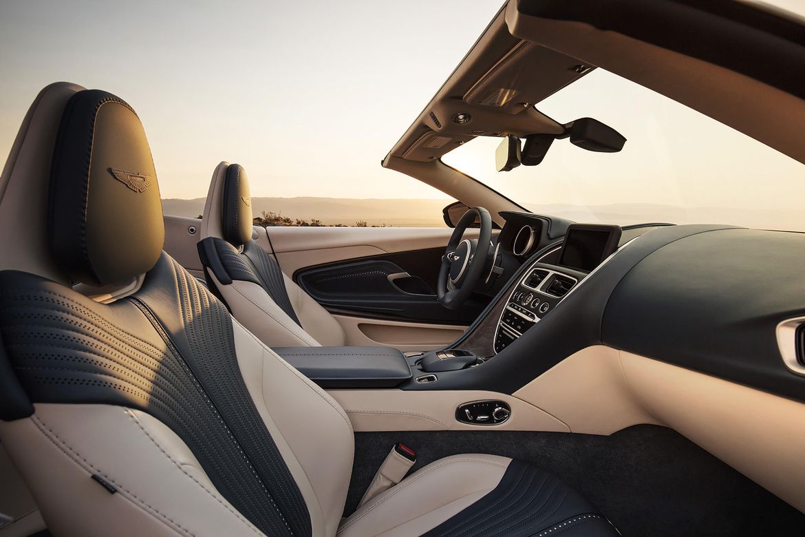 2019 Aston Martin DB11 Volante Interior