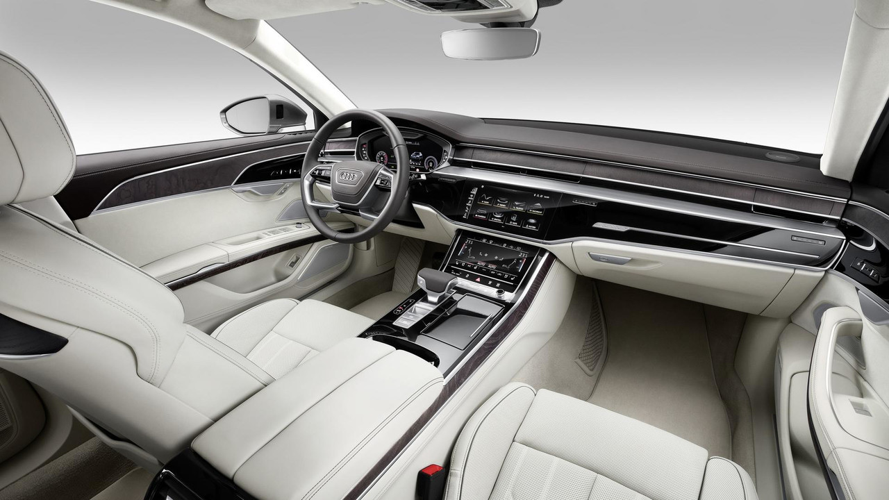 2019 Audi Q8 RS Interior